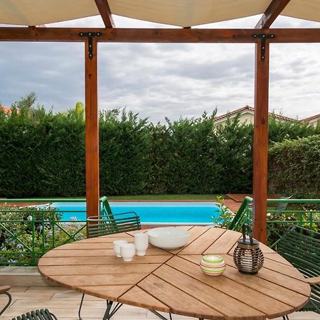 Venus Villa With Private Pool, 2Min To The Beach Фінікунда Екстер'єр фото
